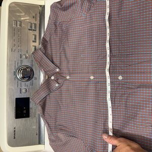 Duluth Trading Co Blue and Red Casual Button Down Shirt